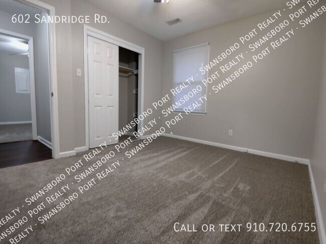 Building Photo - 602 Sand Ridge Rd