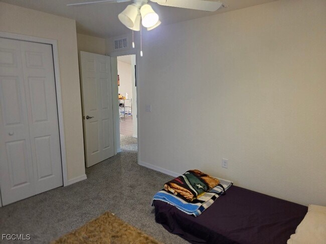 Building Photo - 1597 Rugby Cir