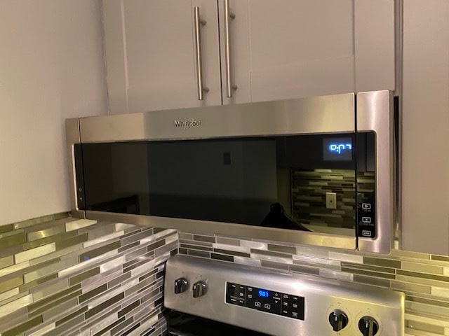 Building Photo - 7 Village Hill Ln