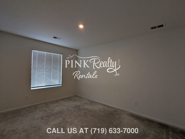 Building Photo - 8021 Buffalo Horn Dr