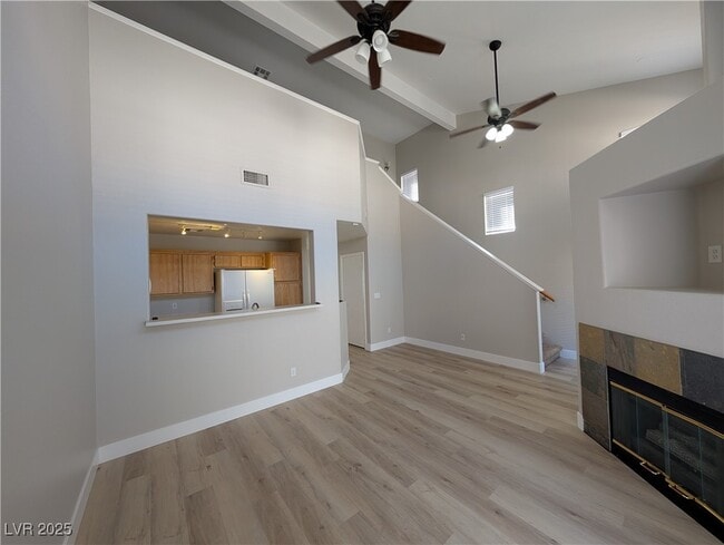Building Photo - 9575 Belle Fountain Ave