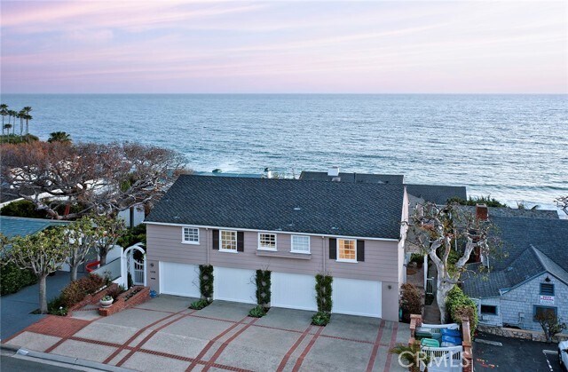 Building Photo - 1259 Cliff Dr