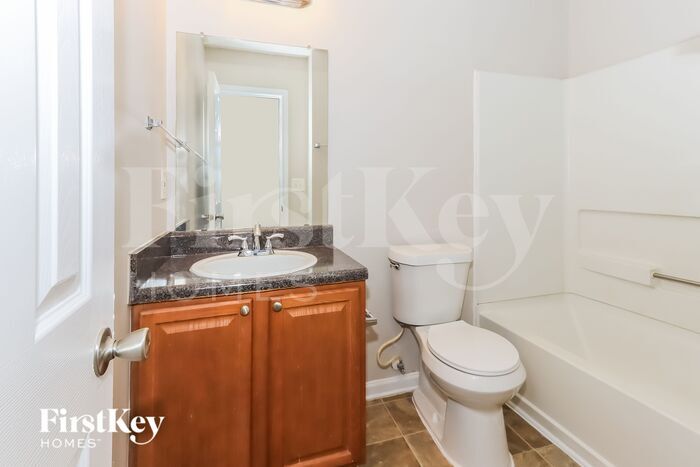 Building Photo - 1457 Riverrock Ct