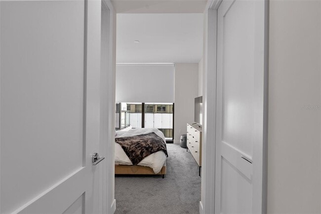 Building Photo - 301 1st St S