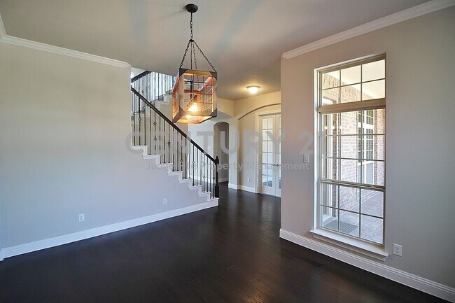 Building Photo - Luxury 2-Story 4/3.5/3 in Heath Yacht & Golf Club For Rent!