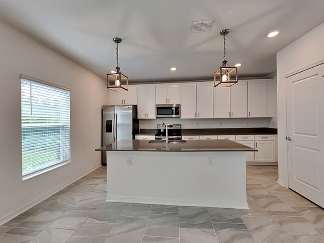 Building Photo - 1142 Pacific Dunes Ct