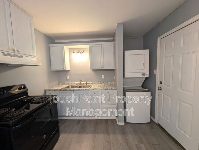 Building Photo - 4737 Pineleaf Dr