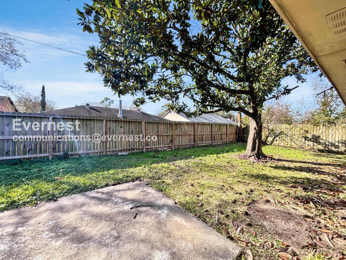 Building Photo - 13507 Tara Oak Dr