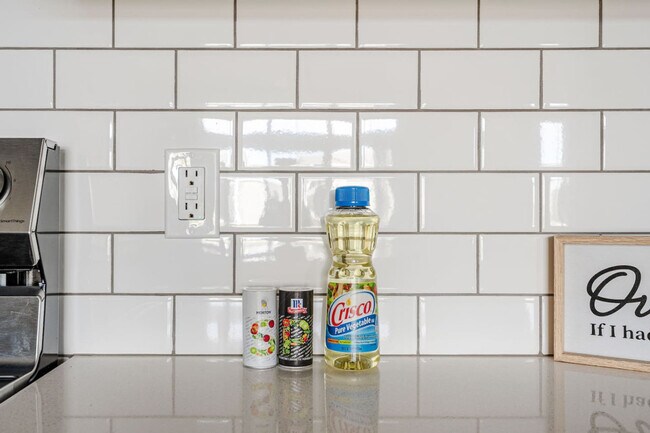 Building Photo - 3366 Firethorn Drive