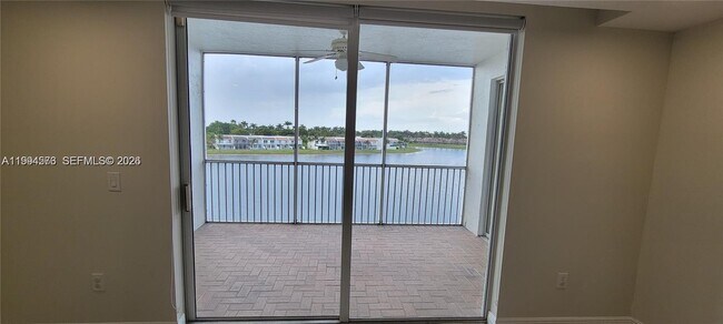 Building Photo - 10730 NW 66th St