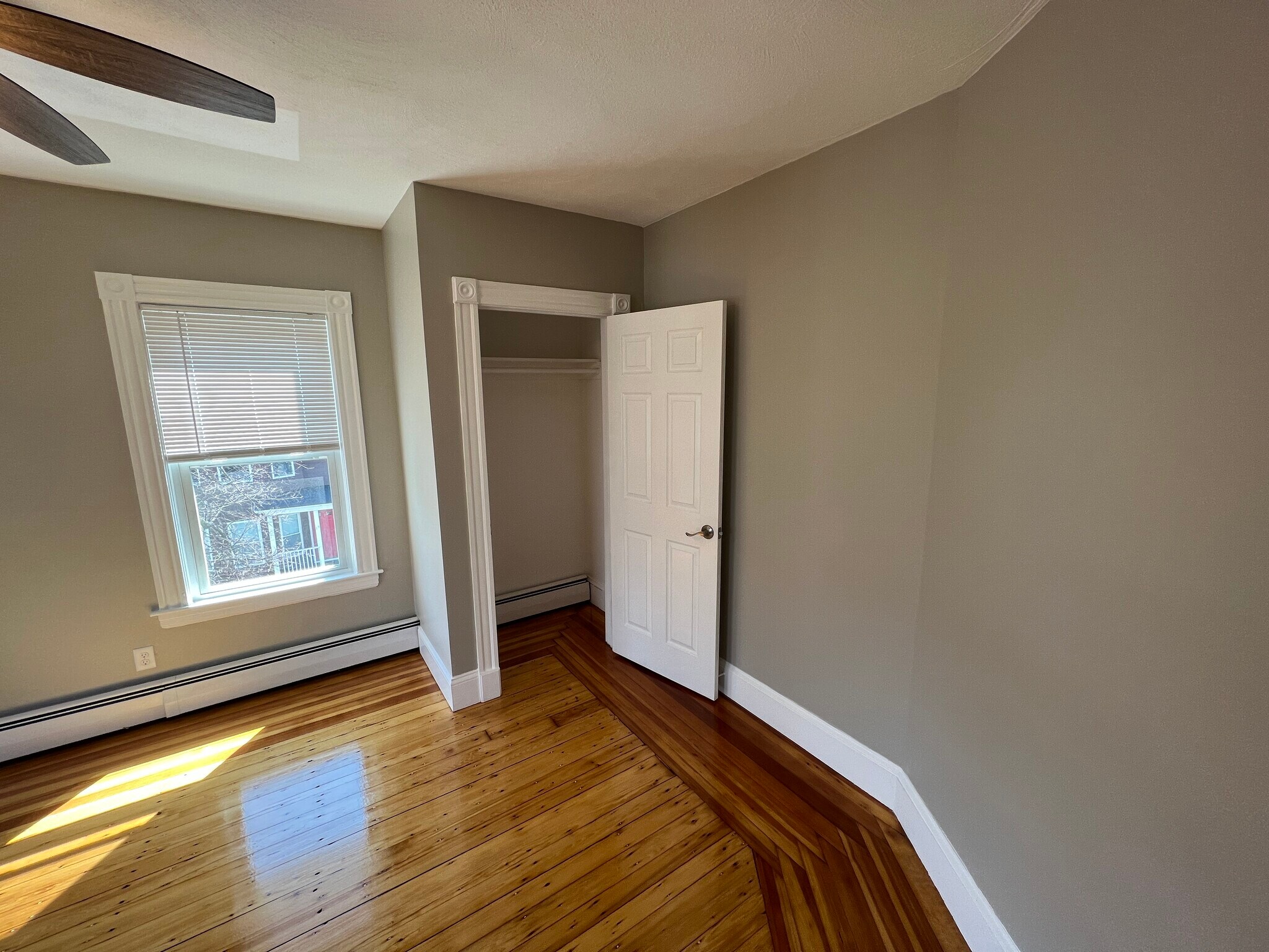 Building Photo - 2 Gilson Terrace