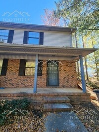 Building Photo - 123 Woodland Dr