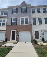 Building Photo - 71 Arsberg Dr