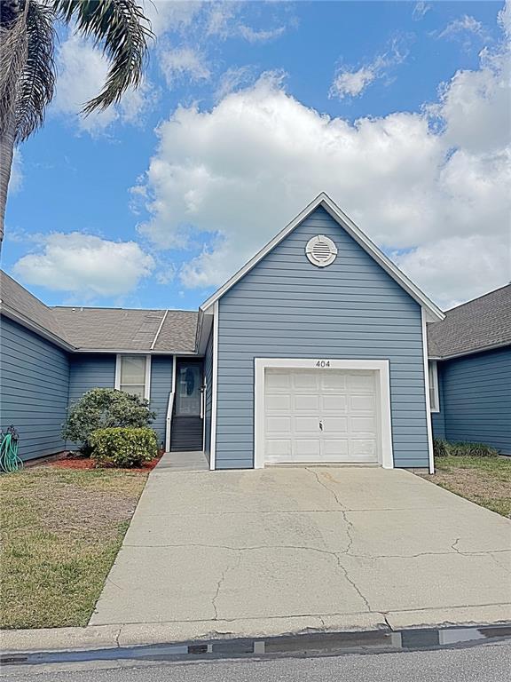 Building Photo - 404 Hidden Harbour Dr