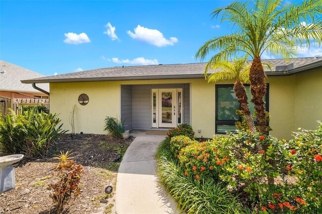 Building Photo - 4814 Country Oaks Blvd