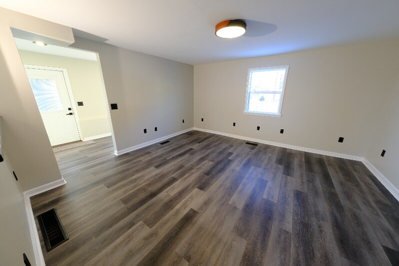 Building Photo - 246 Gorham St