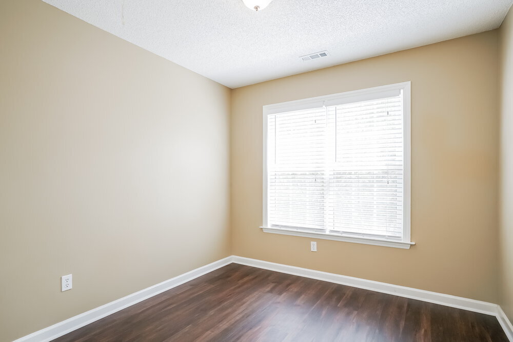 Building Photo - 2517 Dandridge Dr