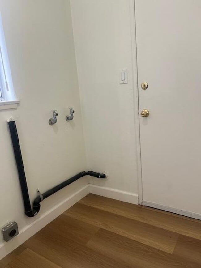 Building Photo - 5201-5203 11th Avenue