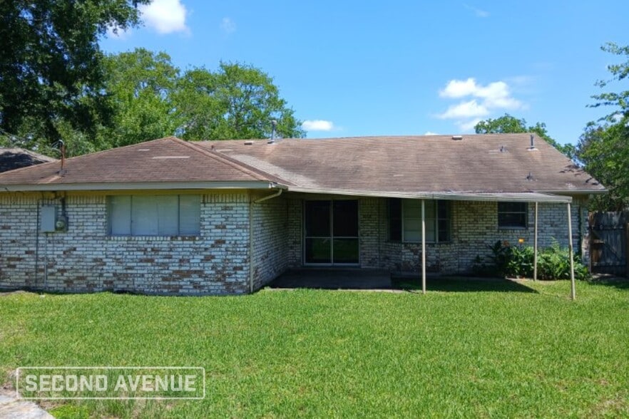 Building Photo - 3503 Westhampton Dr