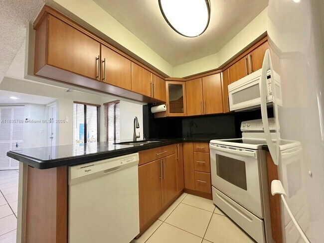 Building Photo - 8305 SW 152nd Ave