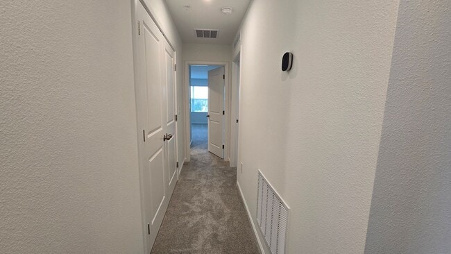Building Photo - Brand-New Apopka 4Bed/2.5 Bath Townhome Avail for Rent! Be The first to Live Here!