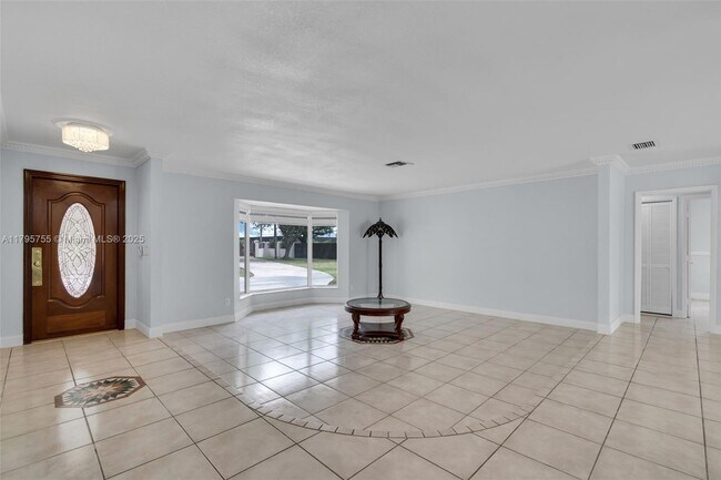Building Photo - 18370 SW 212th St
