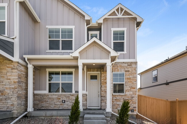 Building Photo - 13477 Oneida Ln