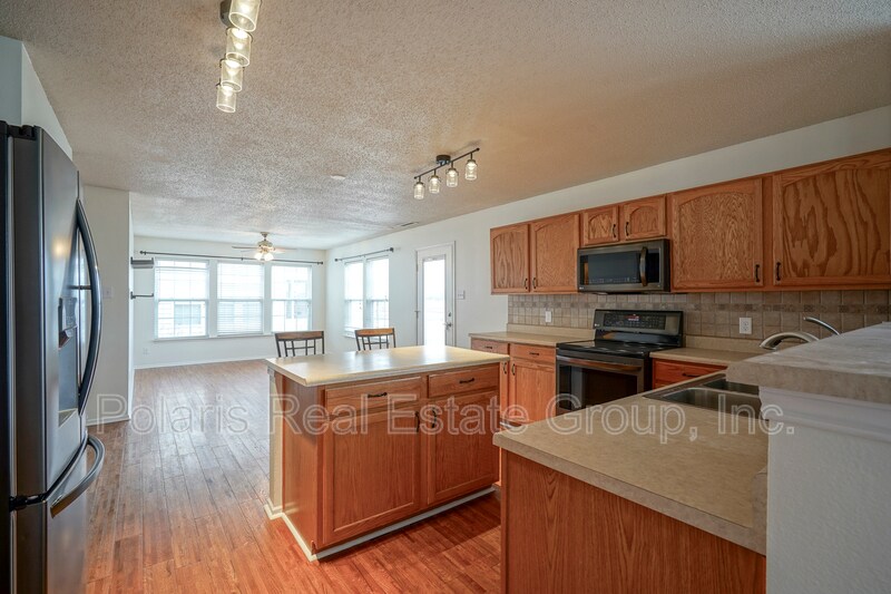 Building Photo - 13239 N Badger Grove Dr