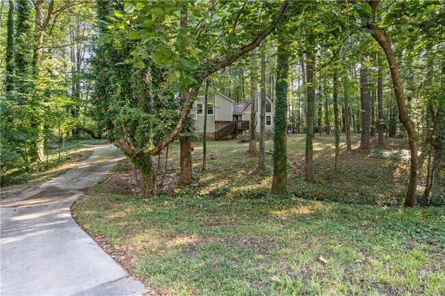 Building Photo - 2622 Sheffield Ct