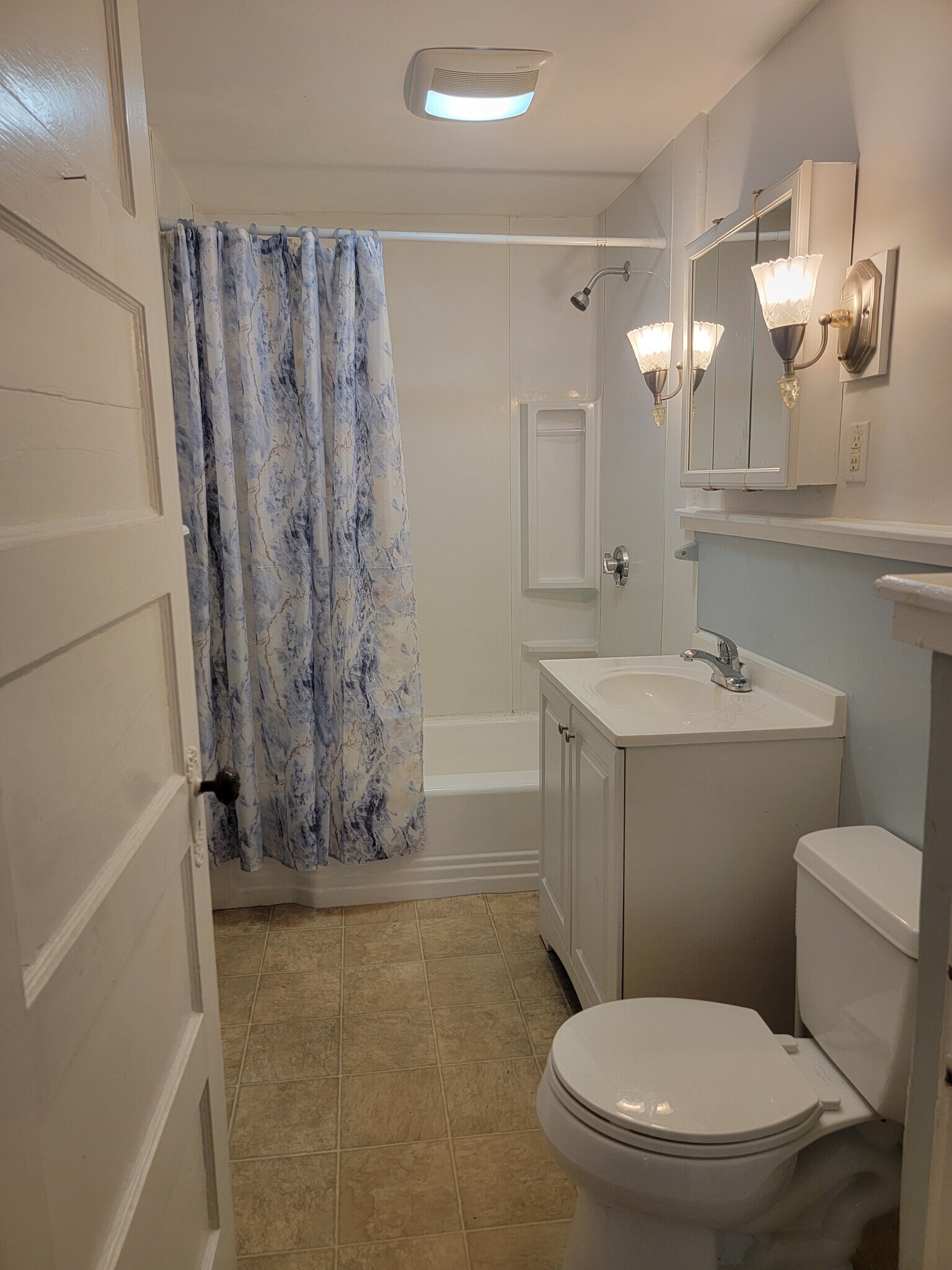 Bathroom - 15 Starkey Ave