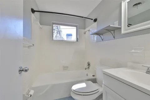 Bathroom 1 - 7250 Cedar Point Dr
