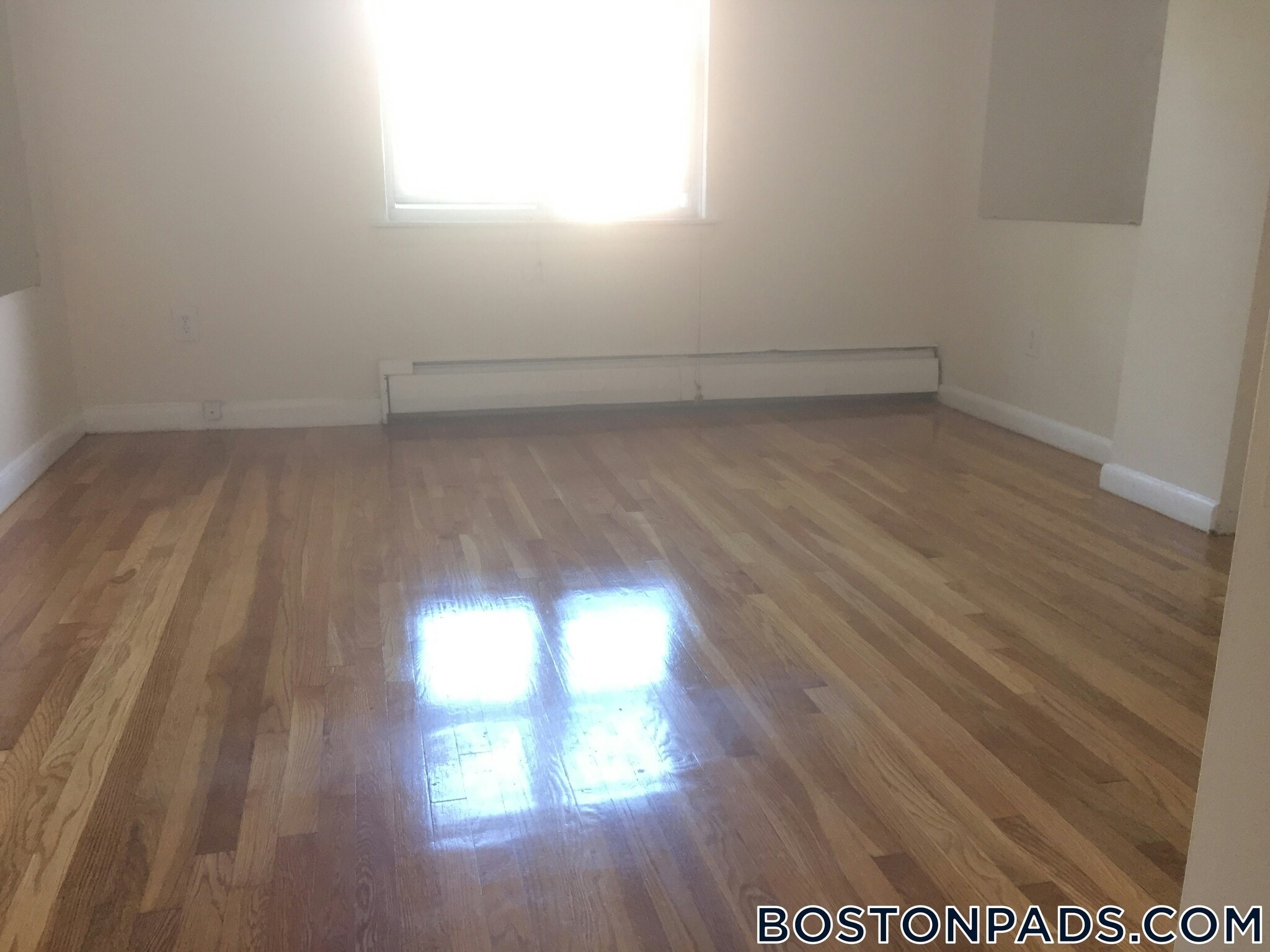 Building Photo - 109 Brainerd Rd