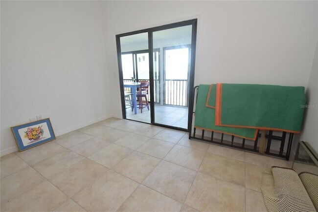 Building Photo - 1511 Pelican Point Dr