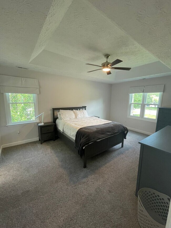 Building Photo - Pictures Coming Soon — Your Next Home Awaits!