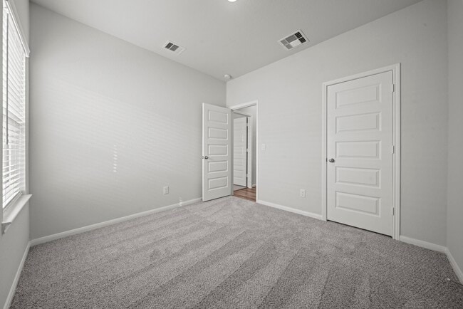Building Photo - 8340 Bristlecone Pne Wy