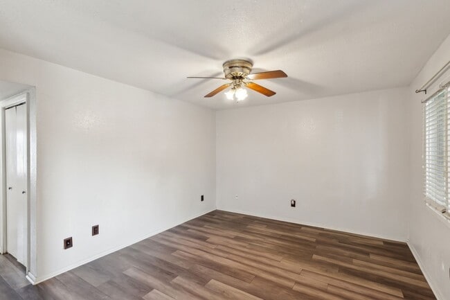 Building Photo - Charming 2BR Condo in Waco