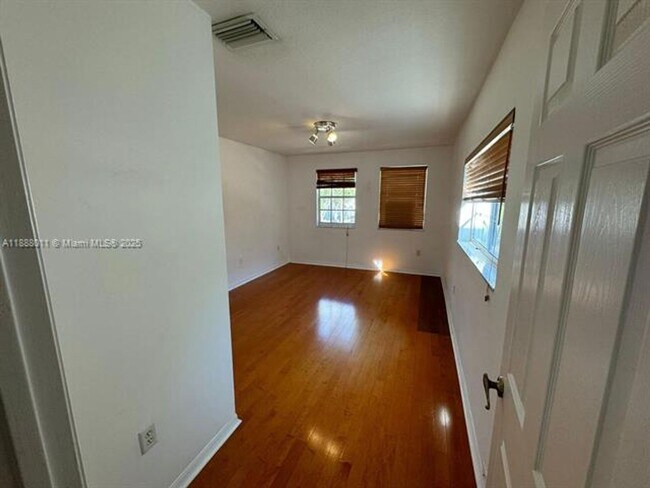 Building Photo - 6444 NW 109th Ave