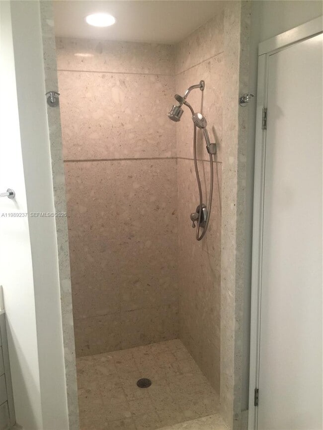 Building Photo - 1 Century Ln