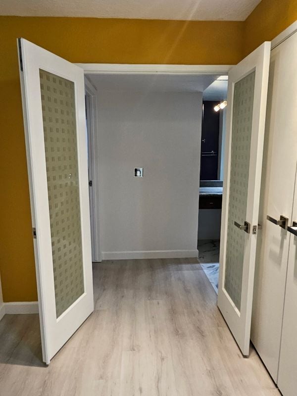 Building Photo - 8763 Mountain Blvd