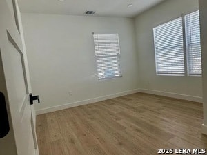 Building Photo - 426 E Woodlawn Ave