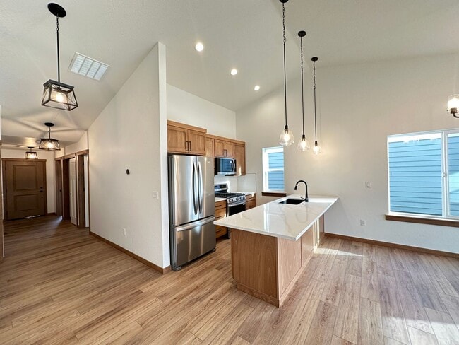 Building Photo - Brand New Rathdrum Home