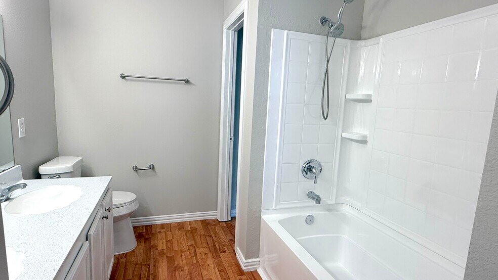 Building Photo - 3132 Coolwood Ln