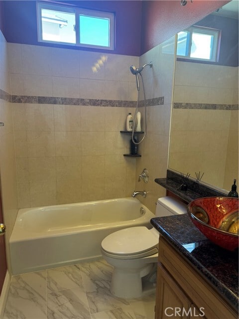 Building Photo - 19 Moonridge Ct