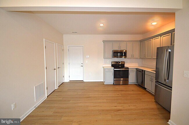 Building Photo - 20508 Milbridge Ter