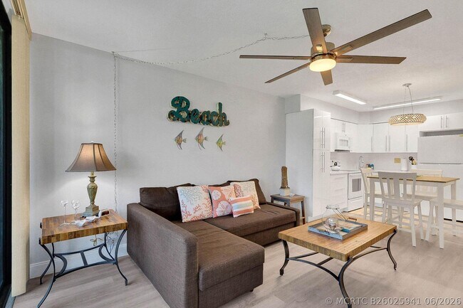 Building Photo - 2400 S Ocean Dr