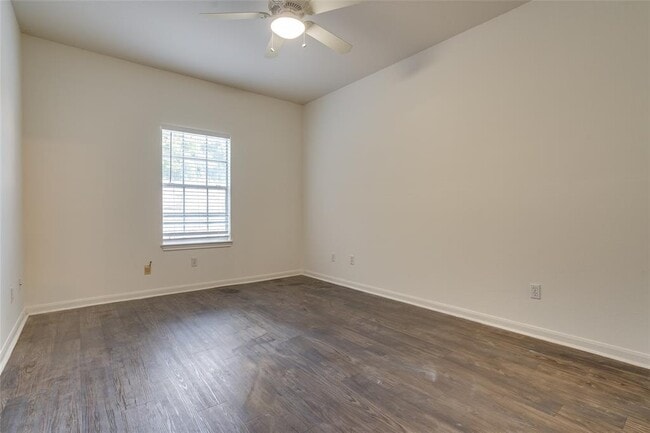 Building Photo - 303 Rawhide Loop