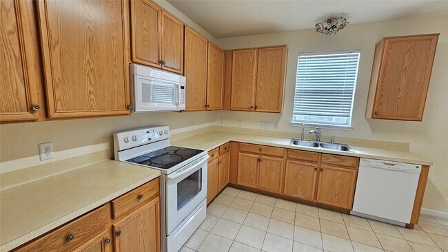 Building Photo - 7918 Barnes Ridge Ln