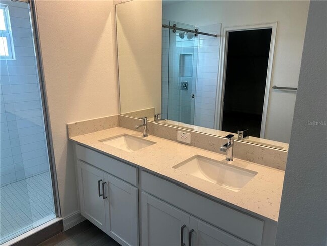 Building Photo - 7129 119th Ct E