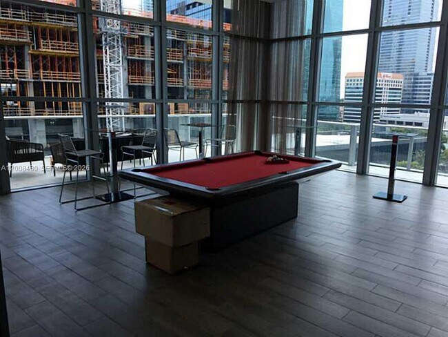 Building Photo - 1100 S Miami Ave