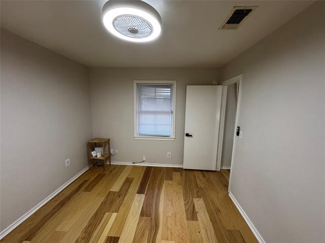 Building Photo - 1112 Kings Hwy